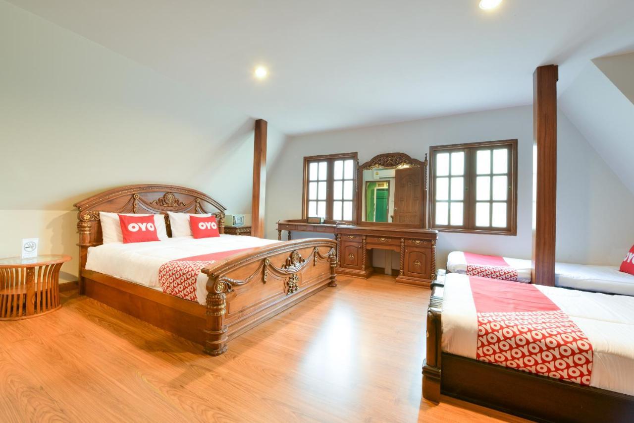 Oyo 549 Maesri Resort Pattaja Kültér fotó